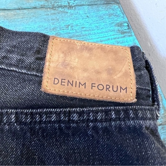 Aritzia Denim Forum The Ex Boyfriend Shorts Size 27 - Picture 8 of 13